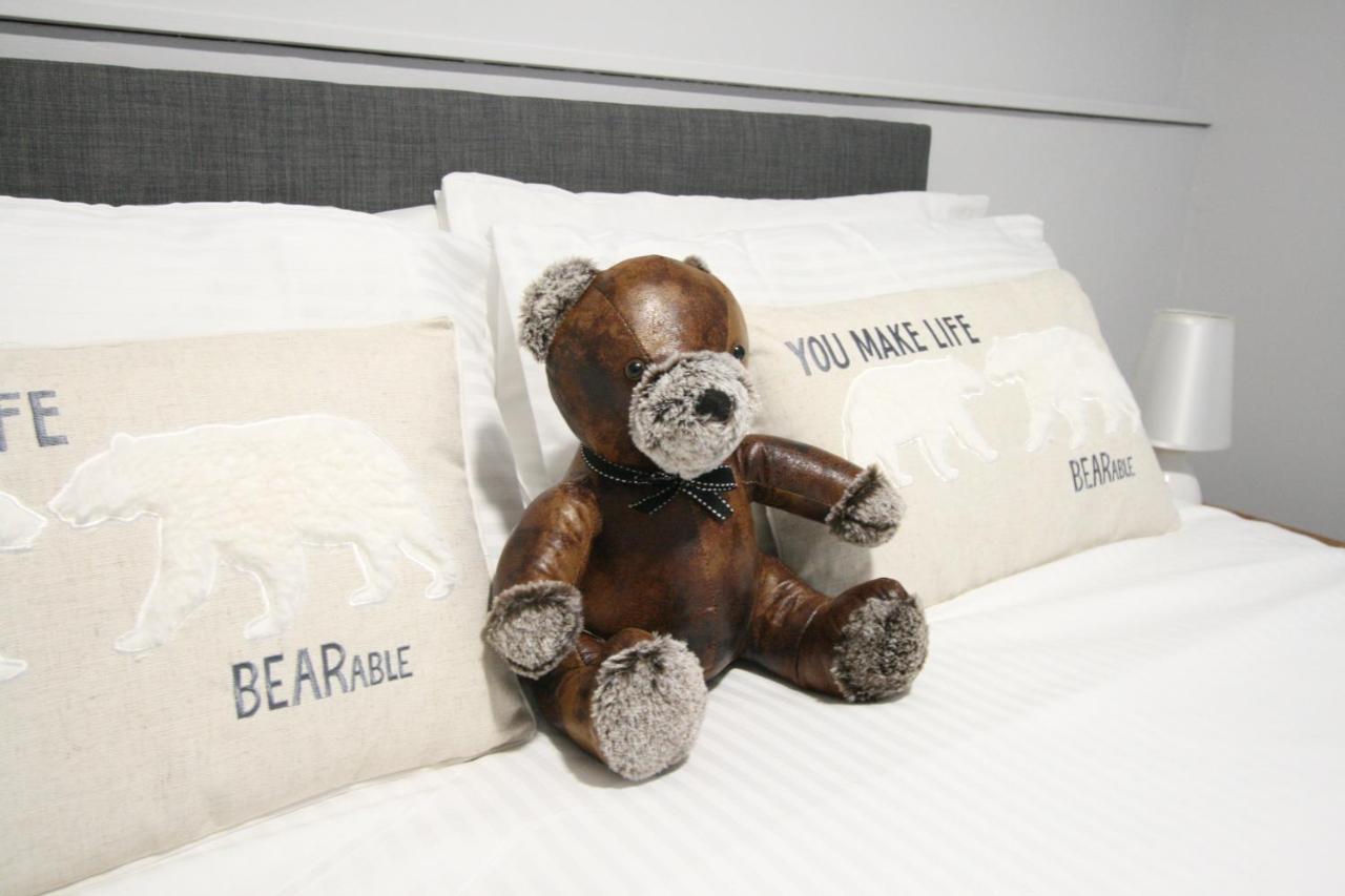 Nelson By The Docks Serviced Apartments By Roomsbooked Gloucester Exteriör bild