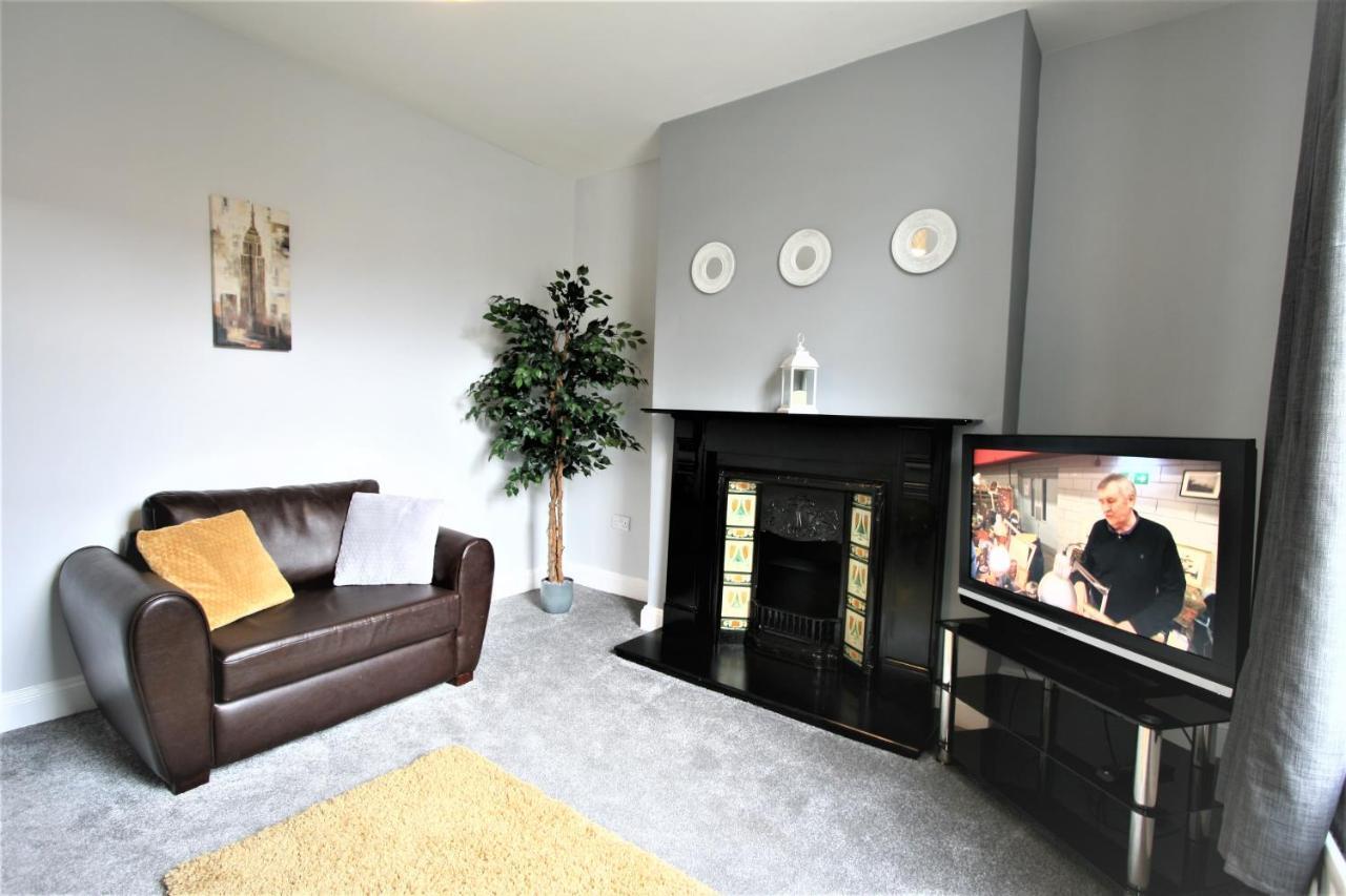 Nelson By The Docks Serviced Apartments By Roomsbooked Gloucester Exteriör bild
